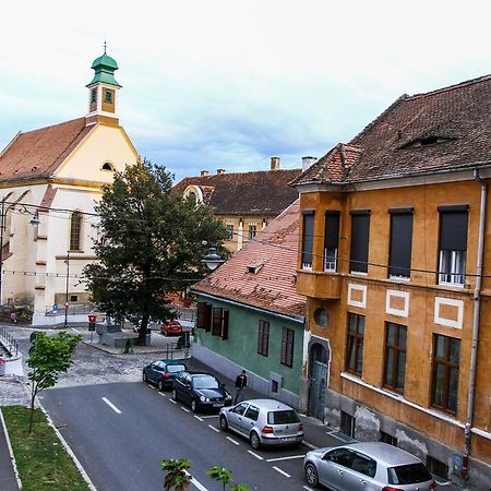 Historical Studio Lägenhet Sibiu Exteriör bild