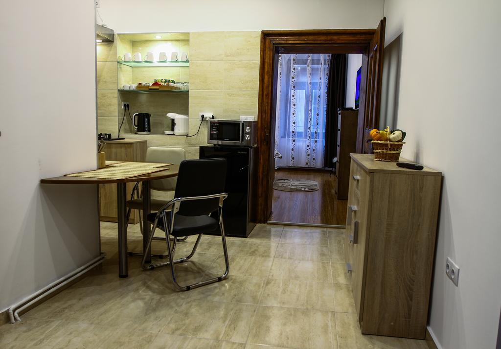 Historical Studio Lägenhet Sibiu Exteriör bild